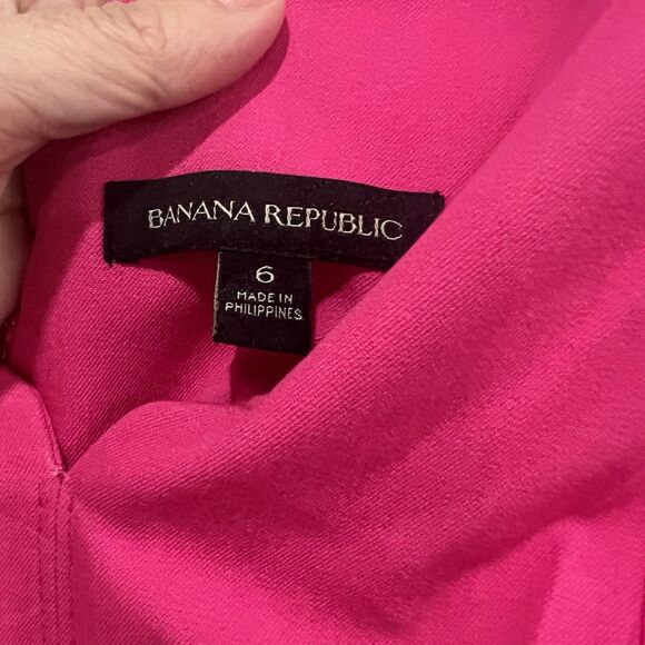 Banana Republic FUSCHIA Pink  Sz 6 Scallop Edge Bi-Stretch Fitted Sheath Dress - Picture 2 of 7